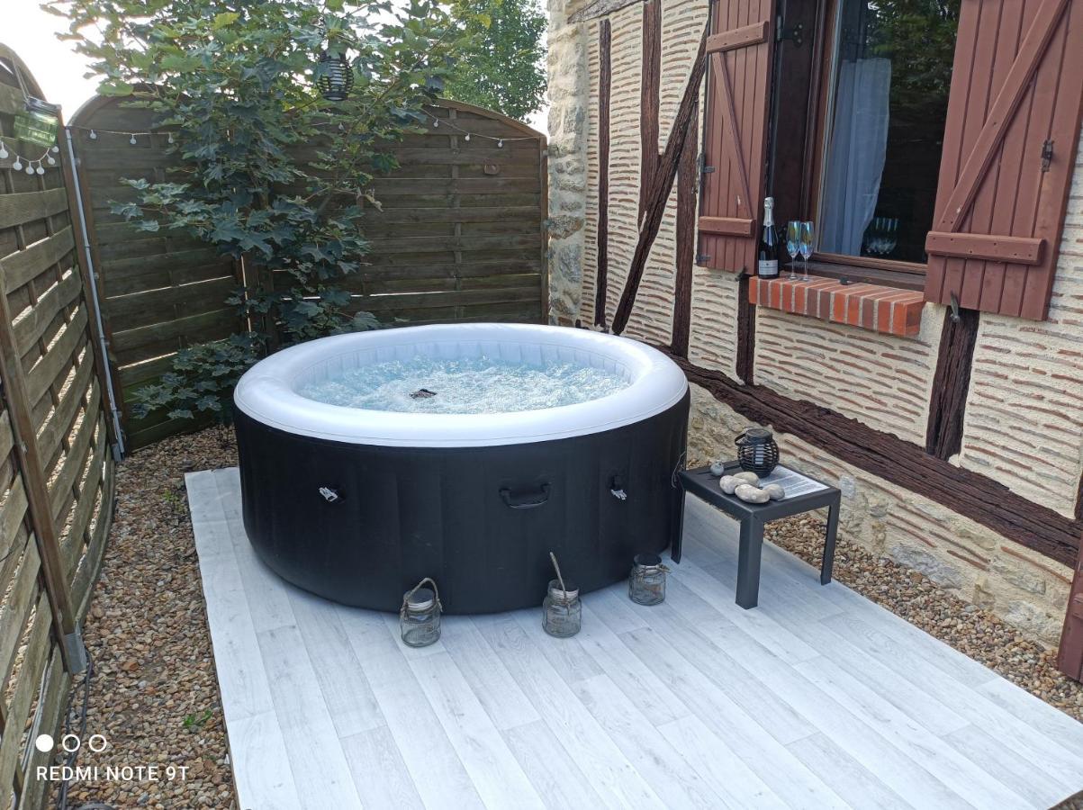 Sauna & Double Jacuzzi Interieur Et Sous Les Etoiles 1H30 Paris Ladon 外观 照片