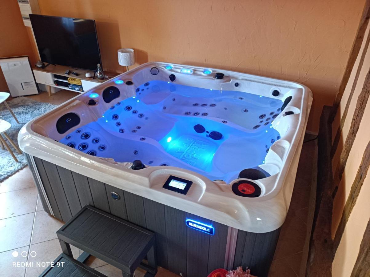 Sauna & Double Jacuzzi Interieur Et Sous Les Etoiles 1H30 Paris Ladon 外观 照片