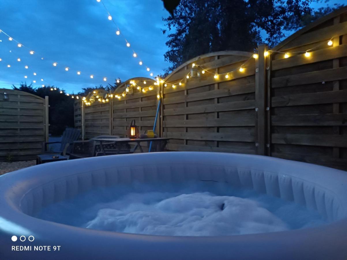 Sauna & Double Jacuzzi Interieur Et Sous Les Etoiles 1H30 Paris Ladon 外观 照片